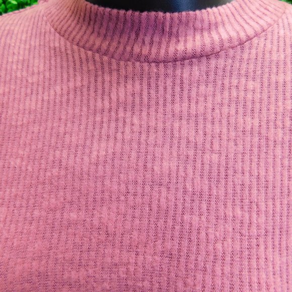 Haute Monde Bell Sleeve Blouse - Picture 3 of 8